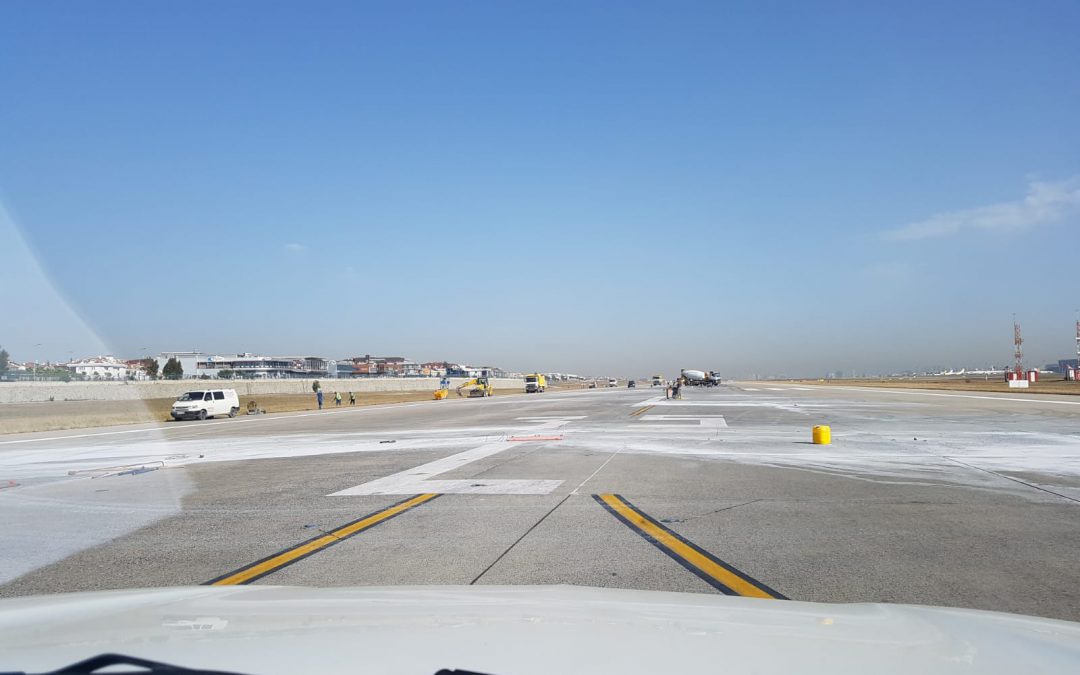 DEVLET HAVA MEYDANLARI İŞLETMESİ ATATÜRK HAVALİMANI 18/36 PİST ONARIMI